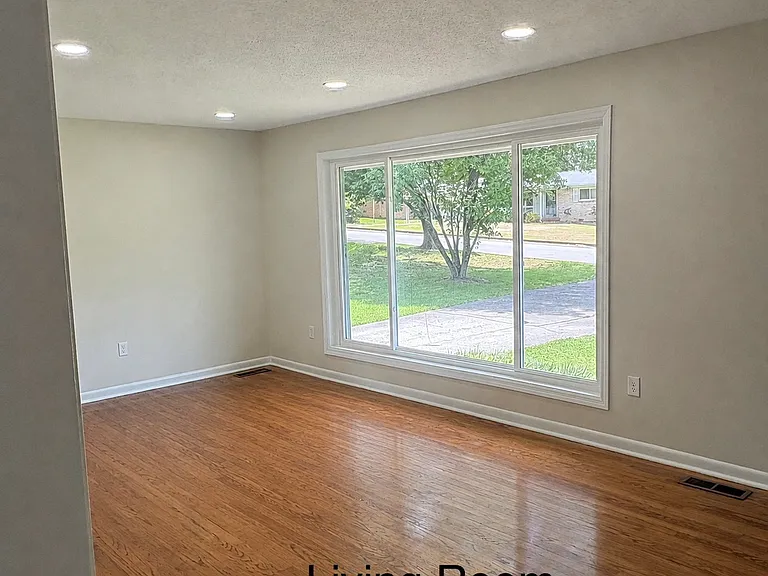 8007 Karr St — Photo 2