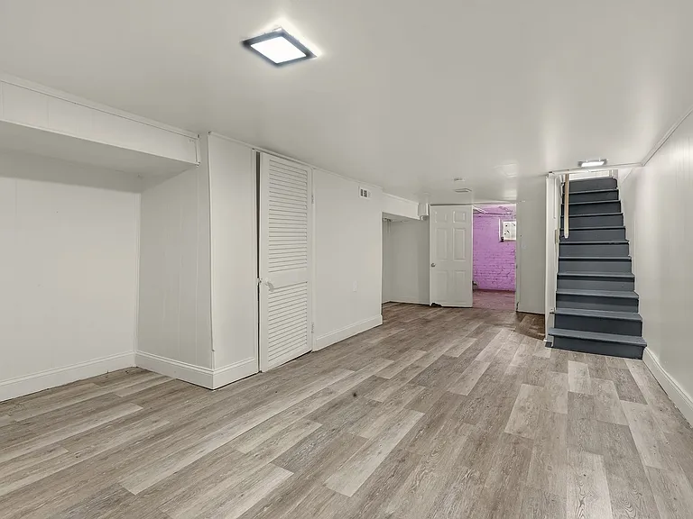2335 Lauretta Ave — Photo 20