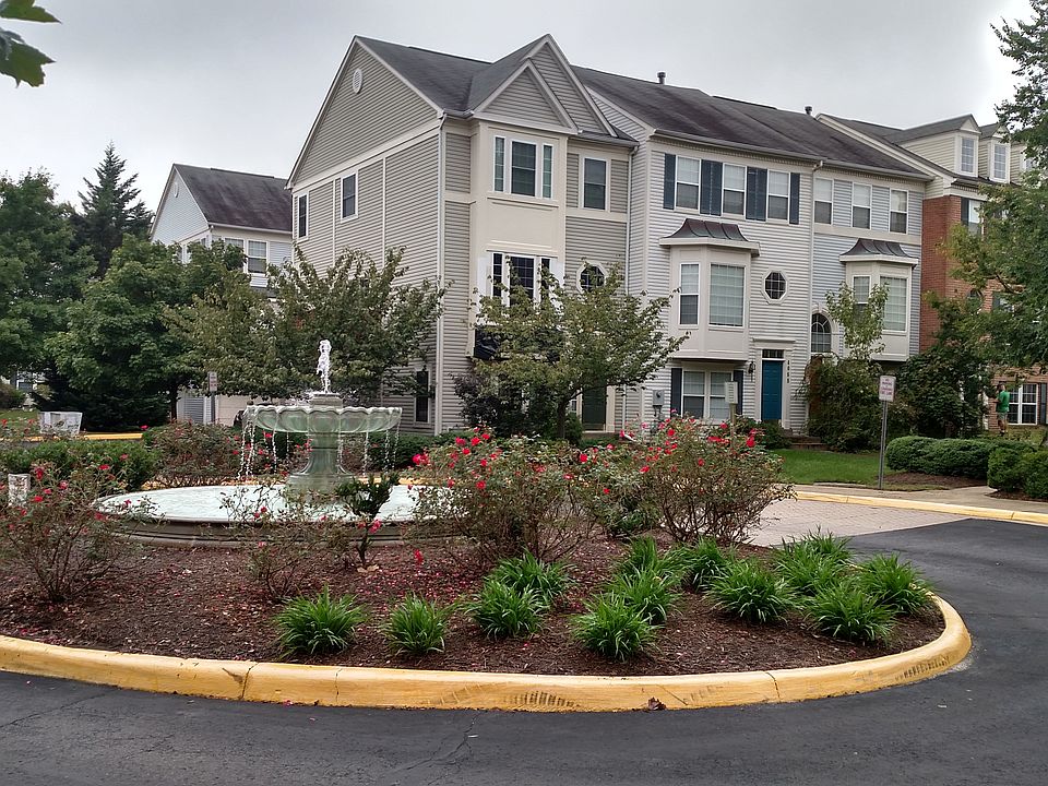 1st image of 4088 Fountainside Ln