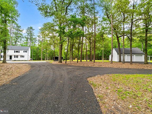 2nd image of 140 Carranza Rd