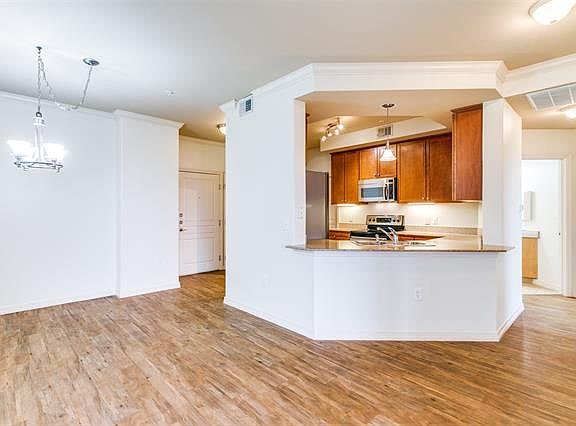 2nd image of 330 Las Colinas Blvd #708