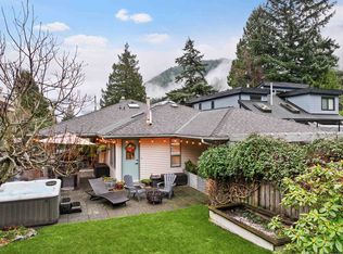 6422 Douglas St, West Vancouver, BC