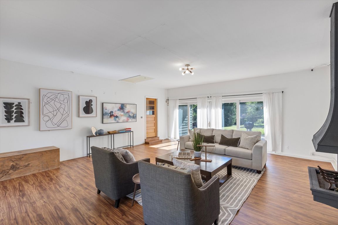 next background image