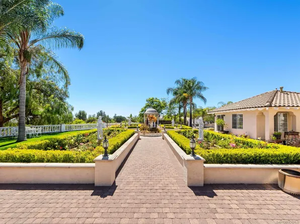 15043 Saddle Creek Dr, Valley Center, CA 92082