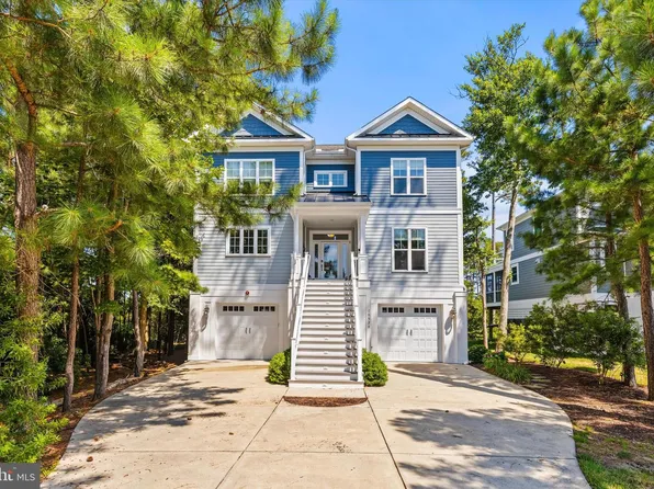 10528 War Dancer Ln, Berlin, MD 21811