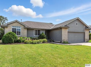 19765 Bellbrook Blvd, Gretna, NE 68028