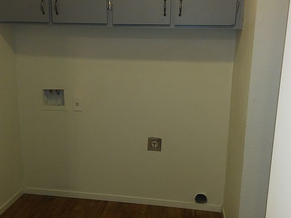 3rd image of 5323 Carrington Cir APT 11