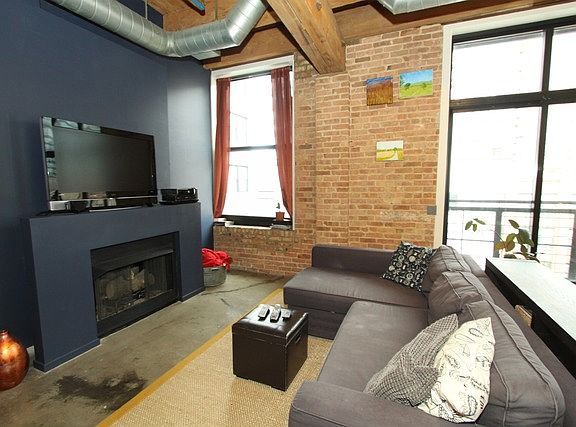 5th image of 728 W Jackson Blvd APT 625