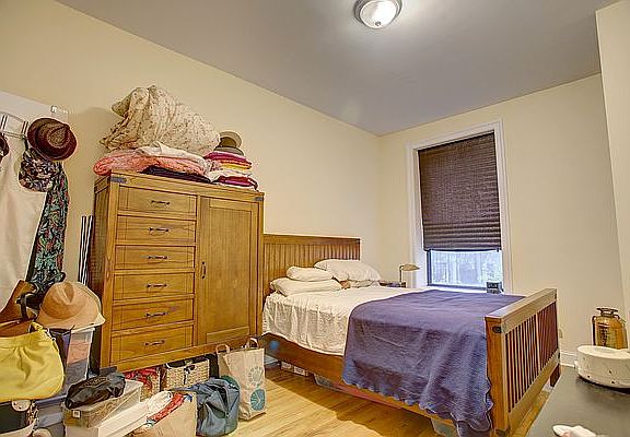 2nd image of 304 W 102nd St APT 2A
