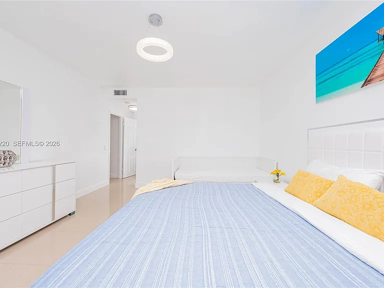 3505 S Ocean Dr #221 — Photo 24