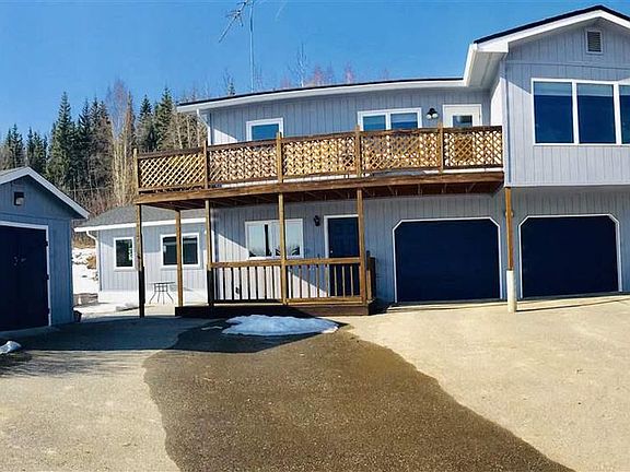 3rd image of 554 Fabian Dr