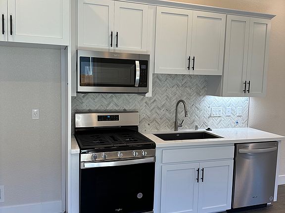 4th image of 9024 Brea Way #2