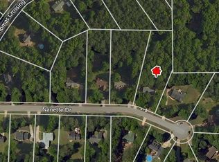 96 Nanette Dr, Newnan, GA 30265