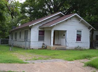 646 Hearon St, Paris, TX 75460
