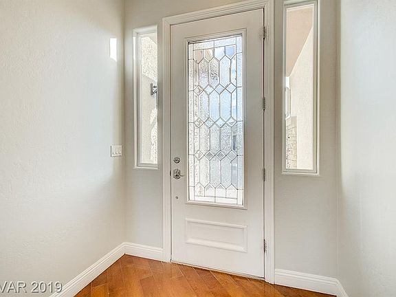 4th image of 7102 Mirkwood Ave