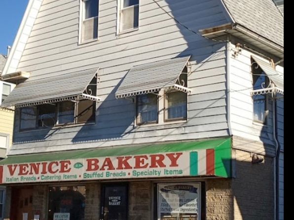 1769 Dixwell Ave