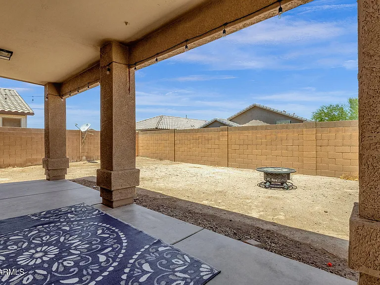 3422 W Leodra Ln — Photo 23