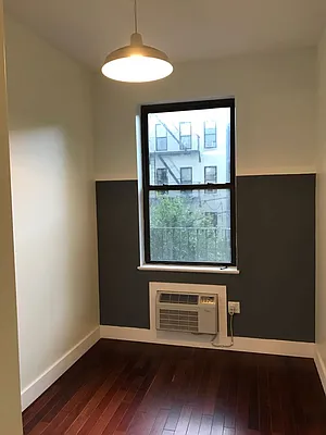 Rented by Nooklyn NYC LLC | media 9
