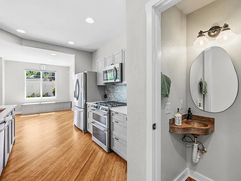 205 Newport Way NW #C1 — Photo 19