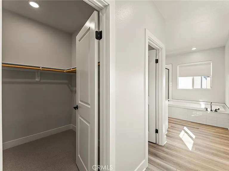 16717 Dara Ave — Photo 30