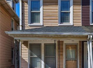 330 N 12th St, Easton, PA 18042