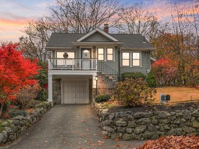 55 Circle Dr, Waltham, MA, 02452