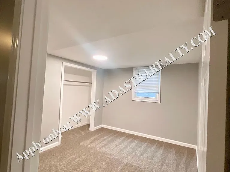 4904 NE 44th Ter — Photo 16