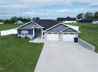 215 Carel Rd, Jefferson City, MO 65109