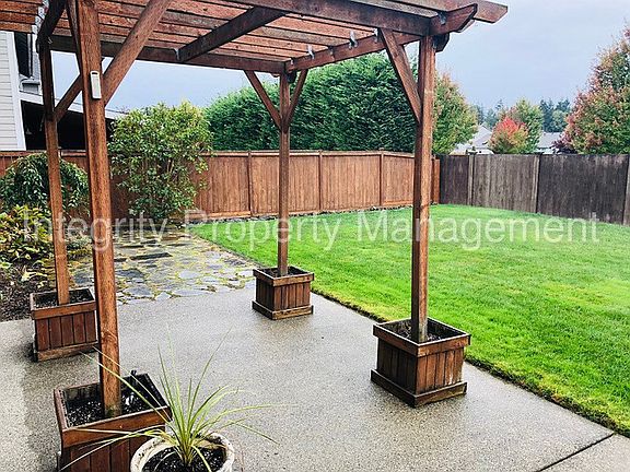 3rd image of 17120 134th Avenue Ct E