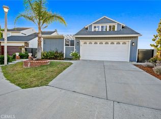 520 Golden Sky Ln, Anaheim, CA 92807