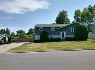 1595 Bruce Ln, Green Bay, WI 54313