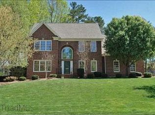 4609 Chesterfield Pl, Jamestown, NC 27282