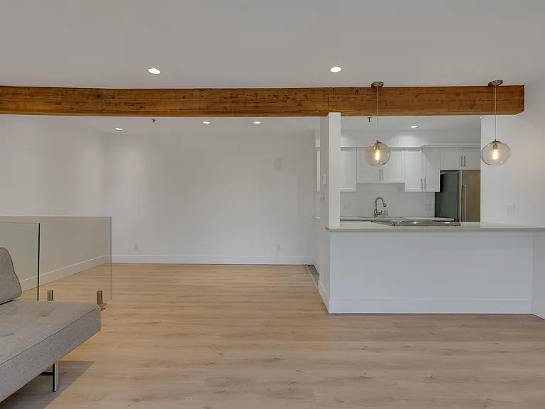 1100 W 6th Ave #E2 — Photo 21