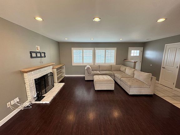 4th image of 1218 Coventry Ave