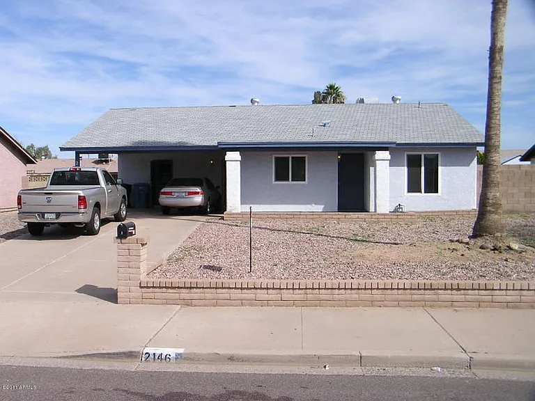 2146 W Utopia Rd — Photo 1