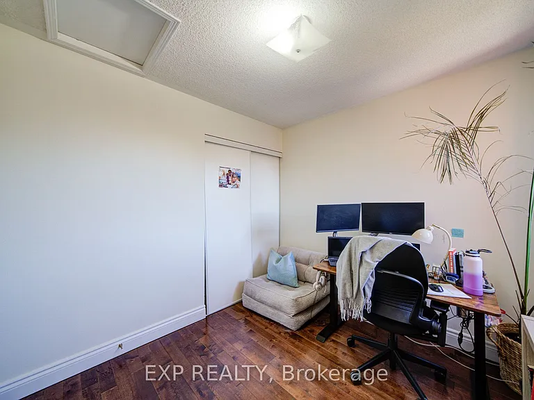 3824 Allcroft Rd — Photo 24