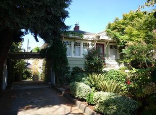 5923 46th Ave SW, Seattle, WA 98136