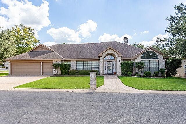 1st image of 2461 Rock Creek Dr E