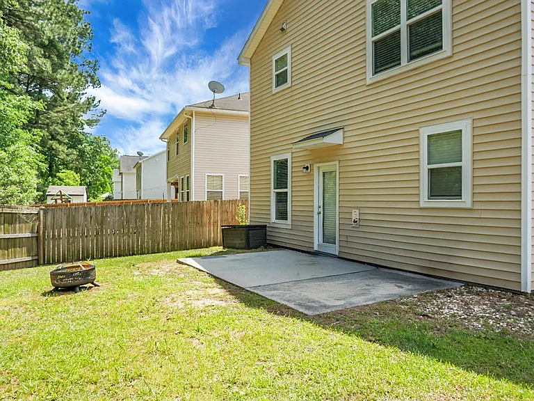 243 Oglethorpe Cir — Photo 33