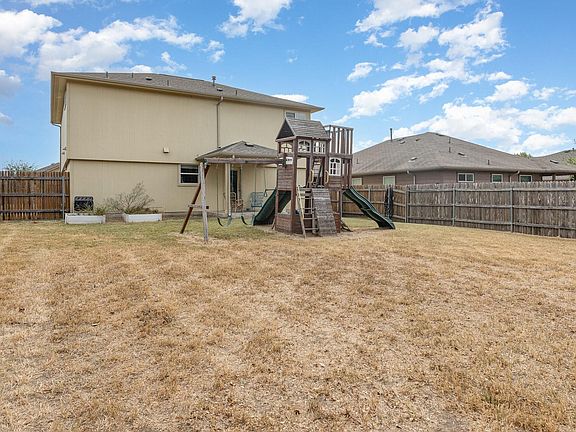 5th image of 13708 Sierra Wind Ln