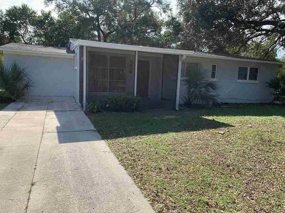 1st image of 22 Pleasant Ave