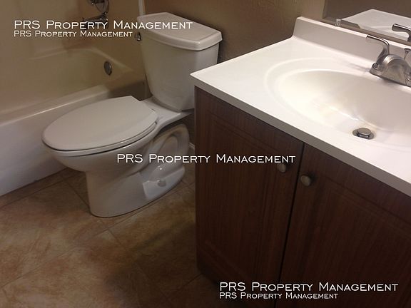 3rd image of 430 E Vine Ave APT A