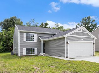 615 Oklahoma Dr, Three Rivers, MI 49093