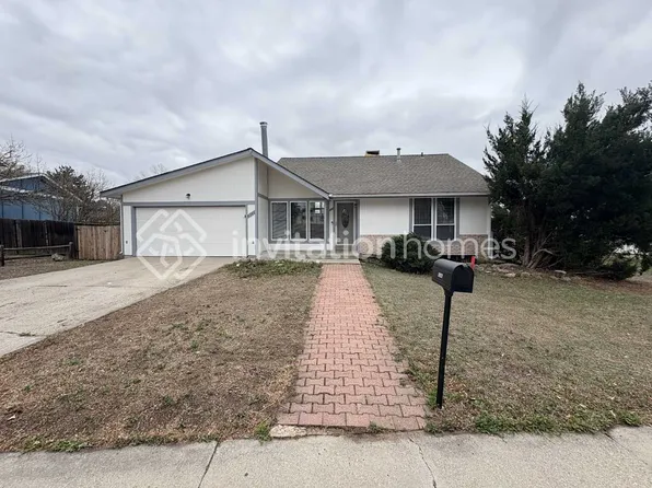 8386 Zephyr St, Arvada, CO 80005