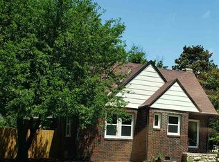 1836 E McKnight St, Wichita, KS 67211