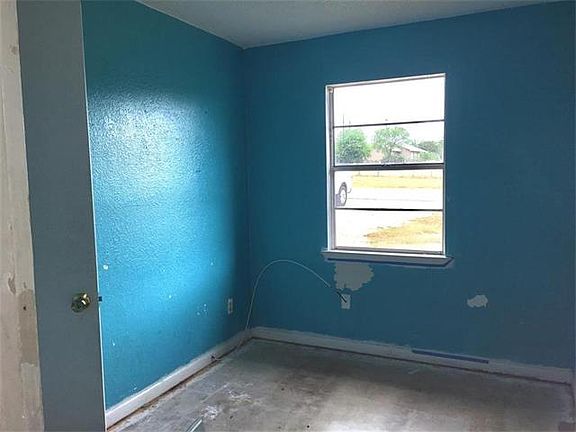 5th image of 211 Avenue T