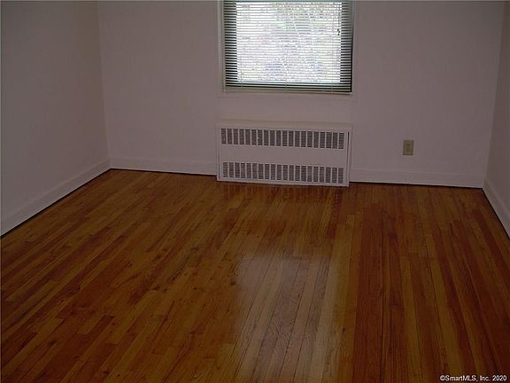 5th image of 112A Hoyt St #1K