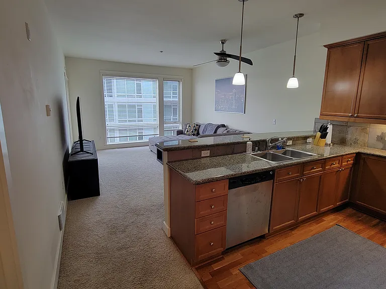 400 Washington Ave #310 — Photo 11