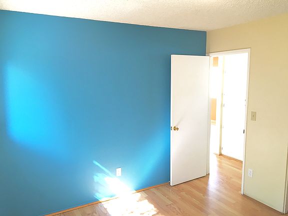 2nd image of 1028 Cotton St
