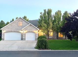 1838 S Gallant View Rd, Saratoga Springs, UT 84045